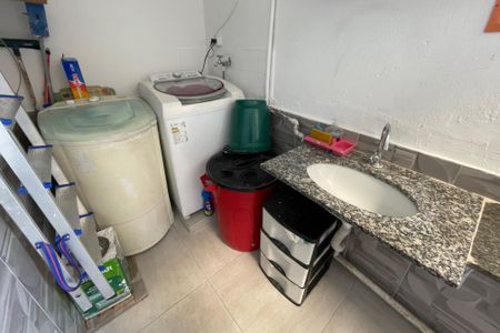 Casa para alugar com 70m², 2 quartos e sem vagaÁrea de Serviço