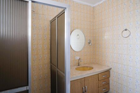 Casa à venda com 99m², 2 quartos e 2 vagasBanheiro