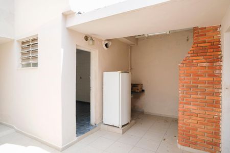 Casa à venda com 99m², 2 quartos e 2 vagasQuintal