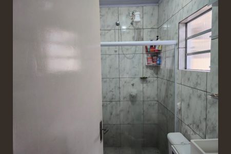 Casa à venda com 79m², 2 quartos e 8 vagasBanheiro Social