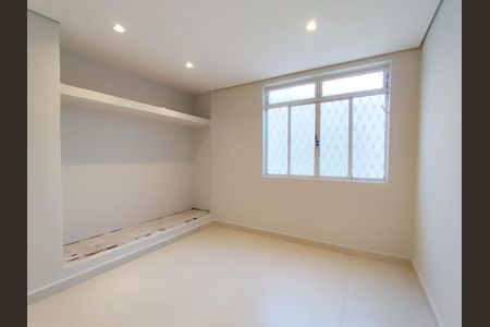 Casa à venda com 420m², 4 quartos e 3 vagasQuarto 3