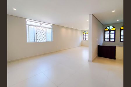Sala de casa à venda com 4 quartos, 420m² em Salgado Filho, Belo Horizonte