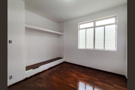 Casa à venda com 420m², 3 quartos e 4 vagasQuarto 3