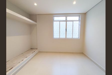 Casa à venda com 420m², 4 quartos e 3 vagasQuarto 3