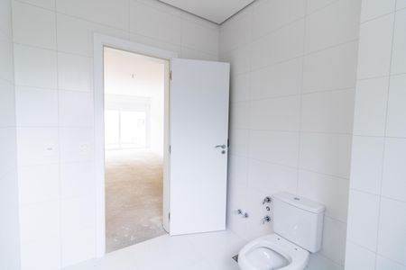 Casa de condomínio à venda com 340m², 3 quartos e 3 vagasBanheiro da Suíte 2