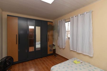 Casa à venda com 110m², 2 quartos e 1 vaga