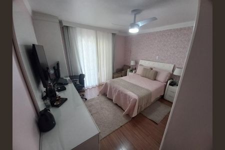 Casa à venda com 3 quartos, 200m² em Vila Mazzei, São Paulo