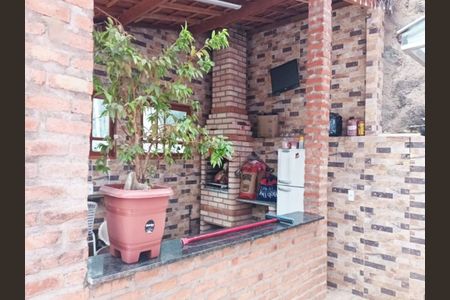 Casa à venda com 157m², 3 quartos e 3 vagas