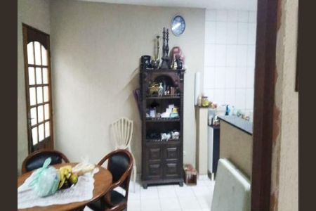 Casa à venda com 157m², 3 quartos e 3 vagas