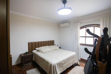 Casa à venda com 380m², 7 quartos e 2 vagasSuíte 4