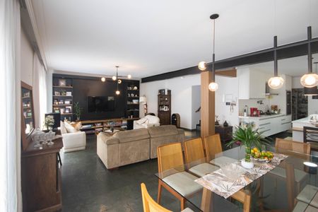 Sala de casa à venda com 7 quartos, 380m² em Barro Branco (Zona Norte), São Paulo