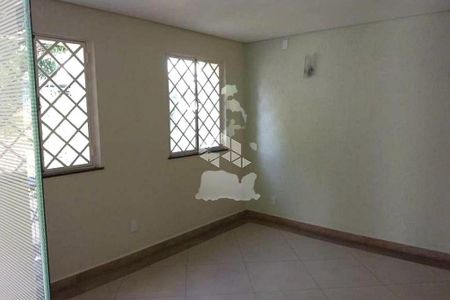 Casa à venda com 4 quartos, 611m² em Jardim Leonor Mendes de Barros, São Paulo