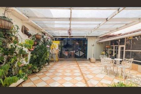 Casa à venda com 400m², 3 quartos e 4 vagas