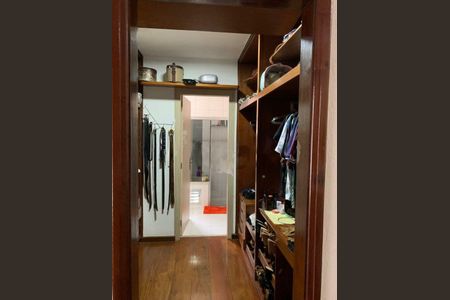 Casa à venda com 400m², 3 quartos e 4 vagas