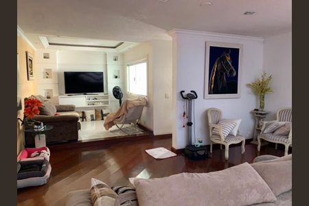 Casa à venda com 400m², 3 quartos e 4 vagas