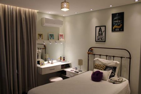 Casa à venda com 3 quartos, 162m² em Vila Mazzei, São Paulo