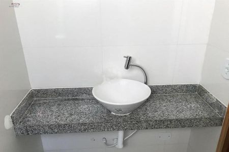 Casa à venda com 80m², 3 quartos e sem vaga