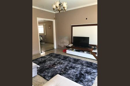 Casa à venda com 4 quartos, 400m² em Vila Isolina Mazzei, São Paulo