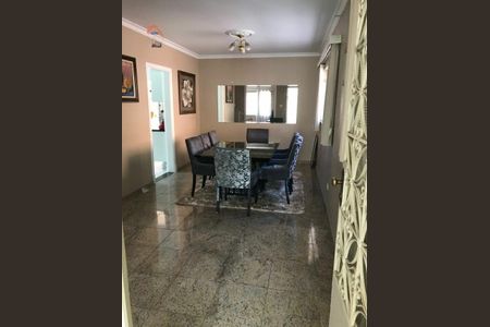 Casa à venda com 4 quartos, 400m² em Vila Isolina Mazzei, São Paulo