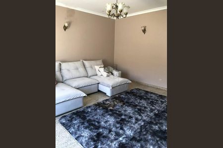 Casa à venda com 4 quartos, 400m² em Vila Isolina Mazzei, São Paulo