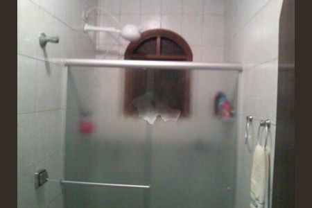 Casa à venda com 2 quartos, 100m² em Vila Nova Galvão, São Paulo