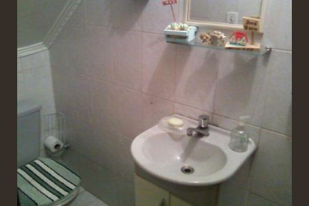 Casa à venda com 2 quartos, 100m² em Vila Nova Galvão, São Paulo