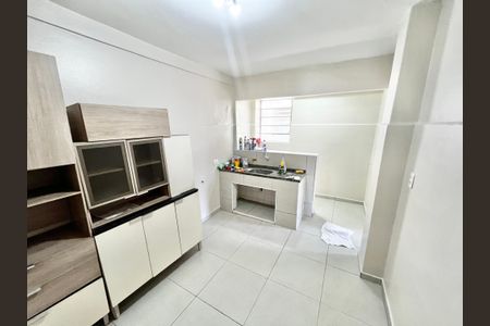 Apartamento à venda com 68m², 2 quartos e sem vaga Apartamento à venda com 68m², 2 quartos e sem vagaCozinha
