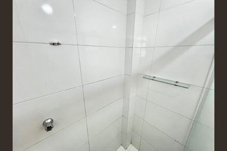 Apartamento à venda com 68m², 2 quartos e sem vaga Apartamento à venda com 68m², 2 quartos e sem vagaBanheiro