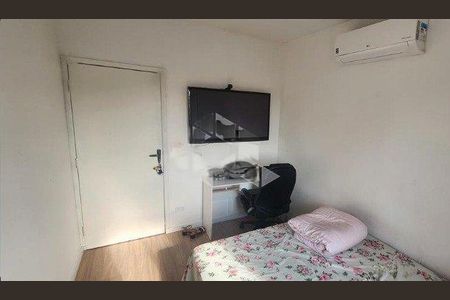 Casa à venda com 3 quartos, 180m² em Vila Aurora, São Paulo