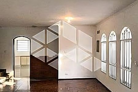 Casa à venda com 4 quartos, 212m² em Bortolândia, São Paulo