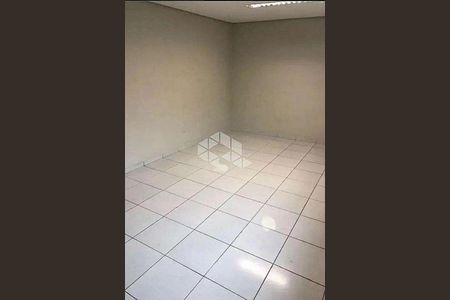 Casa à venda com 4 quartos, 300m² em Vila Aurora (Zona Norte), São Paulo