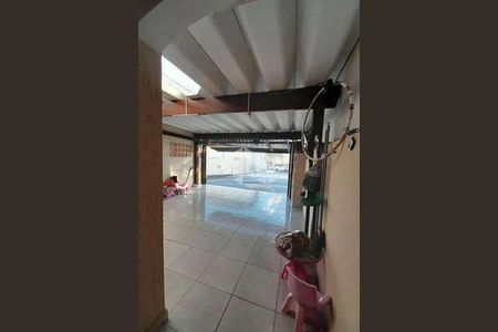 Casa à venda com 116m², 3 quartos e 2 vagas