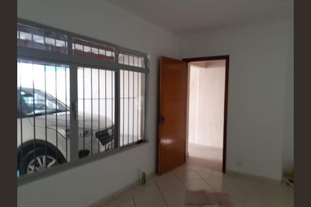 Casa à venda com 3 quartos, 159m² em Chora Menino, São Paulo