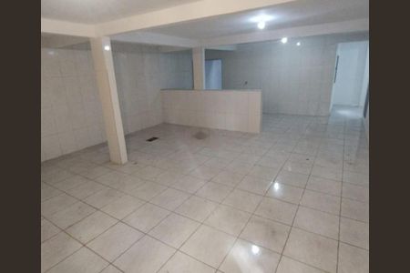 Casa à venda com 3 quartos, 180m² em Jardim Sonia, São Paulo