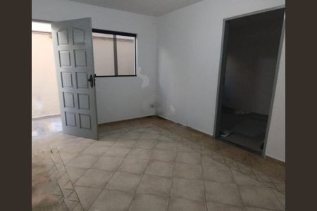Casa à venda com 3 quartos, 180m² em Jardim Sonia, São Paulo