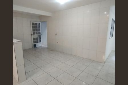 Casa à venda com 3 quartos, 180m² em Jardim Sonia, São Paulo