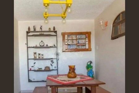 Casa à venda com 4 quartos, 180m² em Vila Marina, São Paulo