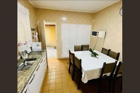 Casa à venda com 2 quartos, 95m² em Vila Aurora (Zona Norte), São Paulo