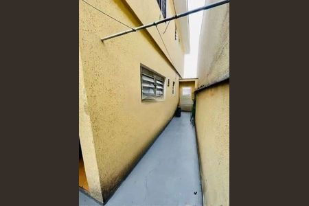 Casa à venda com 95m², 2 quartos e 1 vaga