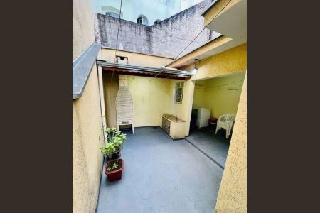 Casa à venda com 95m², 2 quartos e 1 vaga