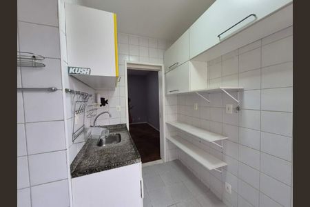 Apartamento à venda com 51m², 1 quarto e 1 vaga