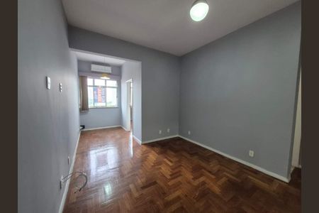 Apartamento à venda com 51m², 1 quarto e 1 vaga
