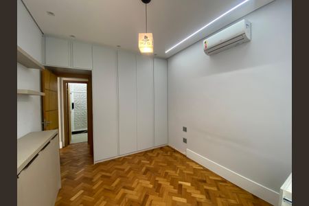 Apartamento à venda com 75m², 2 quartos e 1 vagaQuarto 1