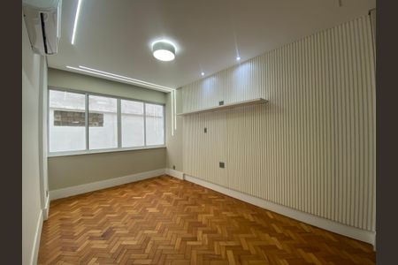 Sala de apartamento à venda com 2 quartos, 75m² em Ipanema, Rio de Janeiro