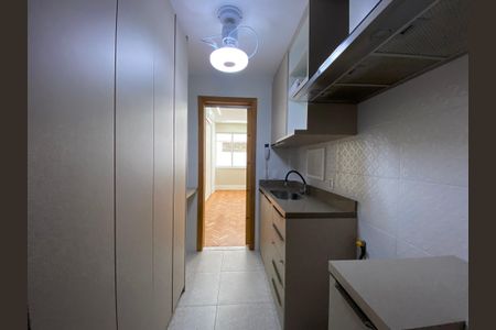 Apartamento à venda com 75m², 2 quartos e 1 vagaCozinha