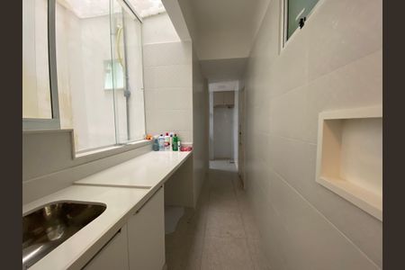 Apartamento à venda com 75m², 2 quartos e 1 vagaÁrea de Serviço