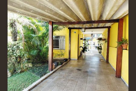 Casa à venda com 3 quartos, 167m² em Vila Valparaíso, Santo André