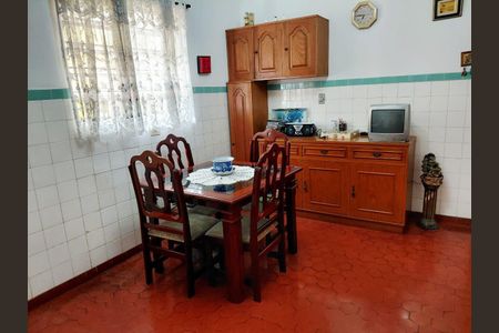 Casa à venda com 3 quartos, 167m² em Vila Valparaíso, Santo André