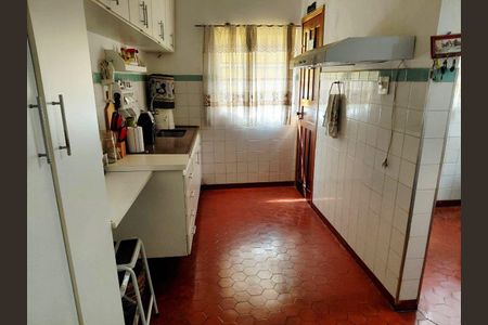 Casa à venda com 3 quartos, 167m² em Vila Valparaíso, Santo André