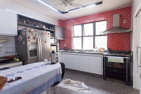 Apartamento à venda com 318m², 5 quartos e 3 vagasCozinha